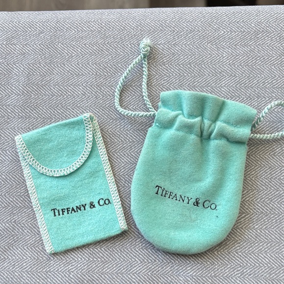 Tiffany & Co. Accessories - Tiffany & Co. Ring Bag Set
